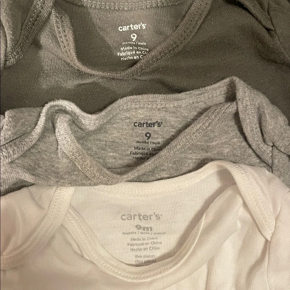 Carter’s long & short sleeves bodysuit onesies
